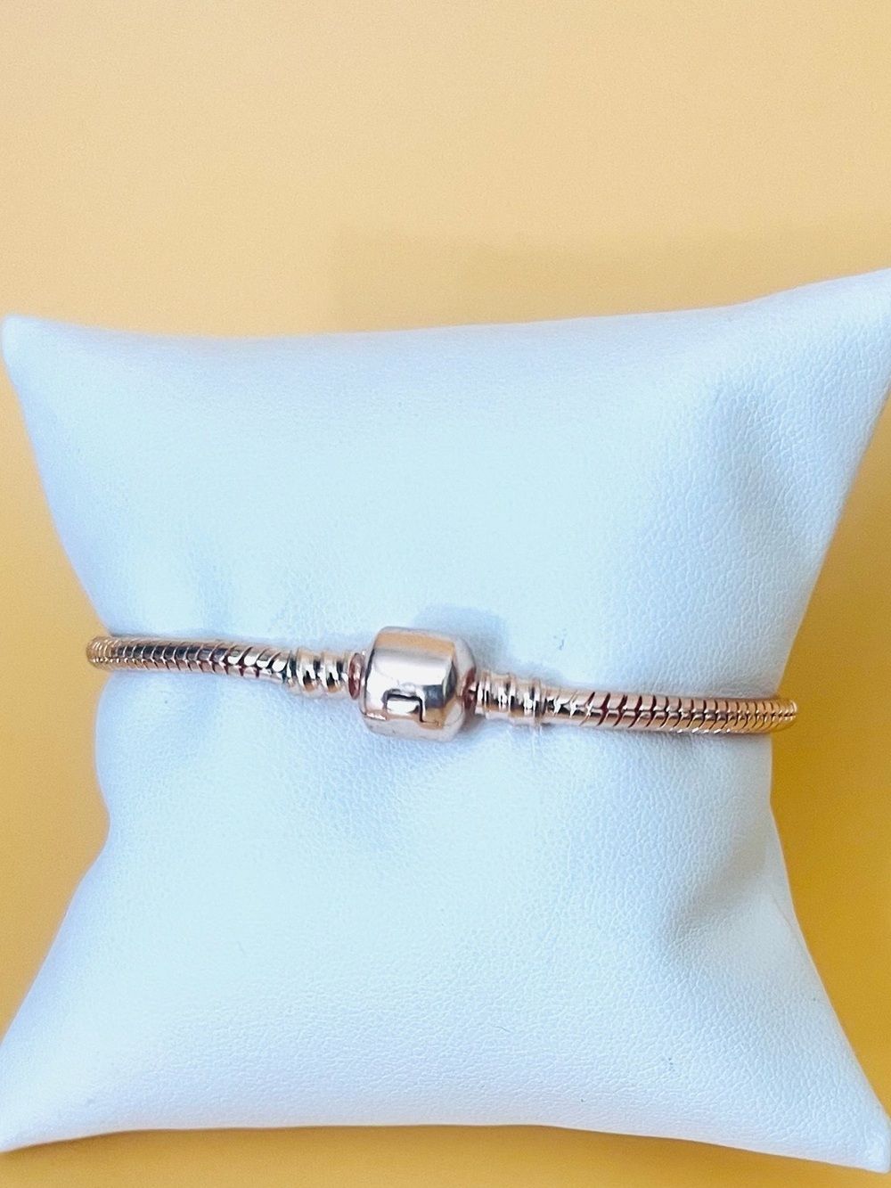 Rose gold plated bangle bracelet